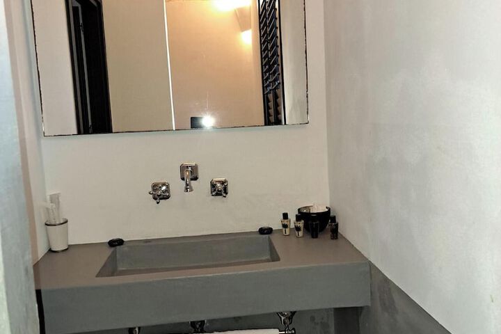 Room 54 of 116