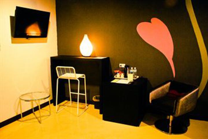 Room 69 of 101