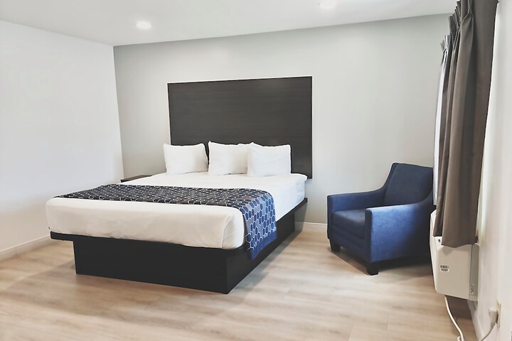 Room 21 of 63