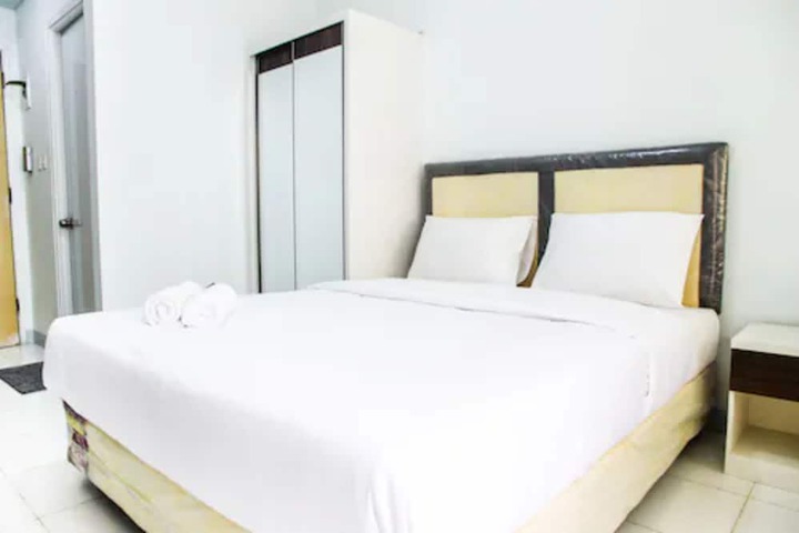 Room 4 of 23
