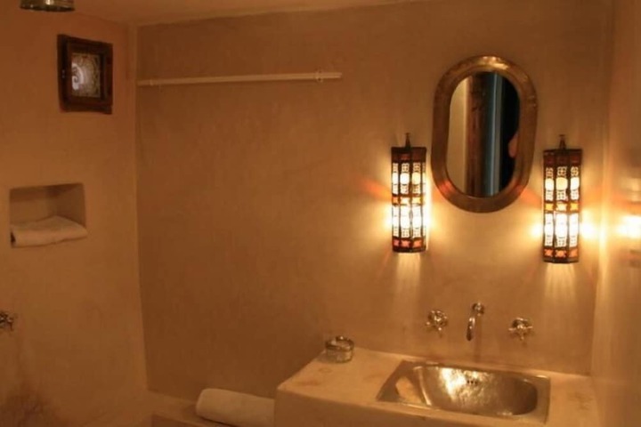 Bathroom Photo