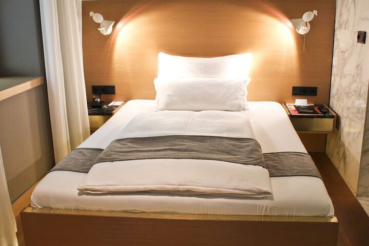 Room 45 of 121