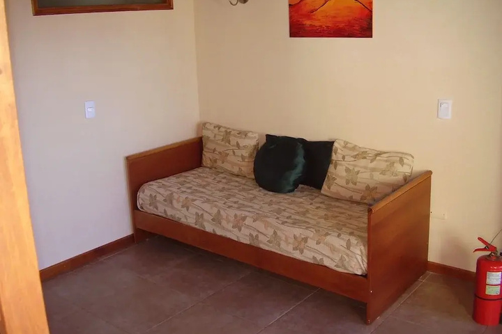 guest_rooms