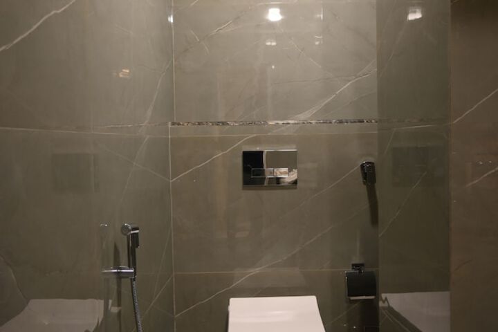 Room 51 of 53