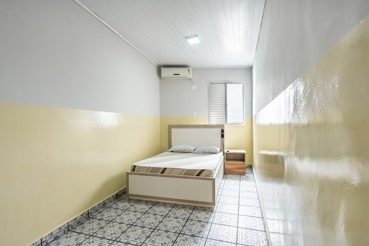 Room 9 of 15