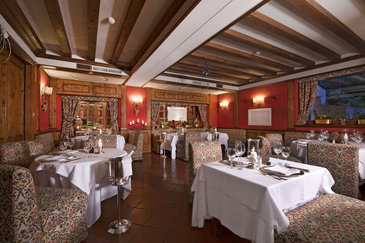 Dining Photos