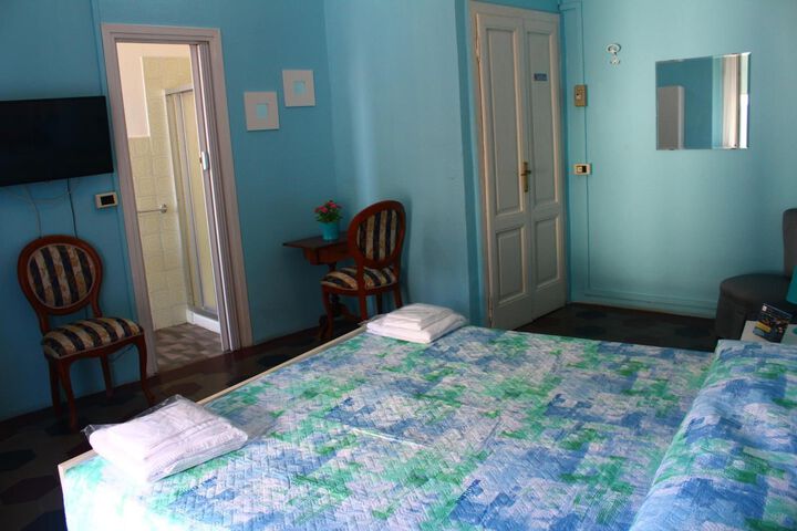 Room 86 of 107