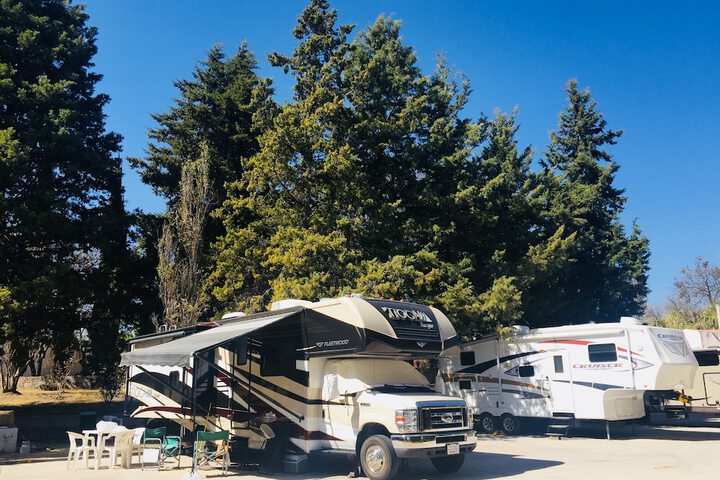 Property Grounds 33 of 63