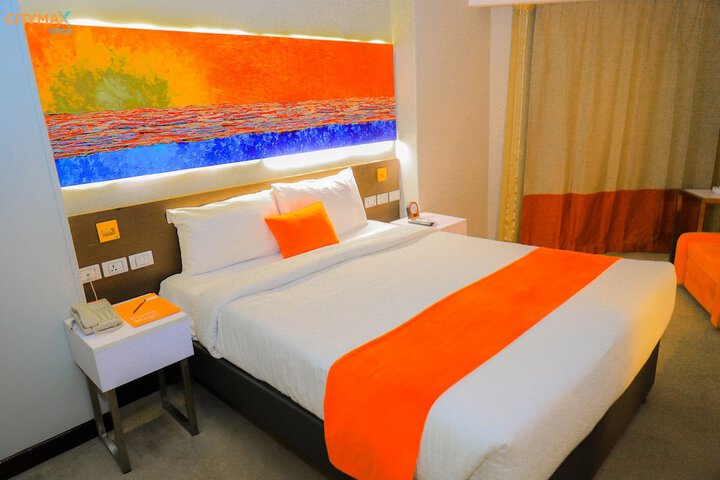Room 22 of 57