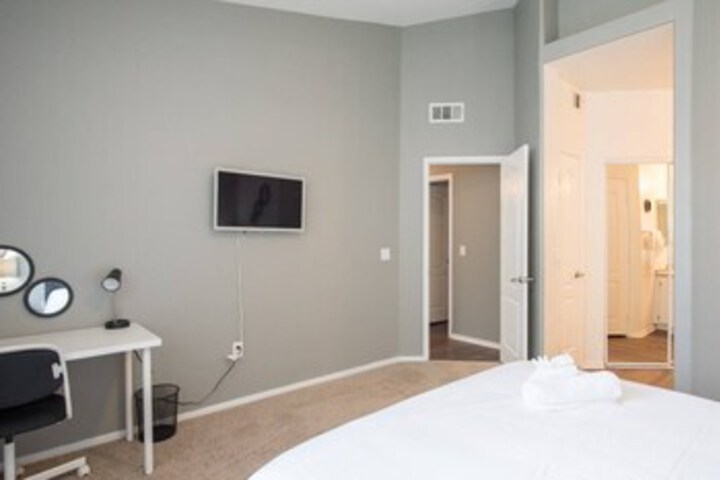 Room 41 of 47