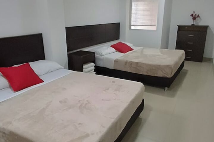 Room 6 of 91
