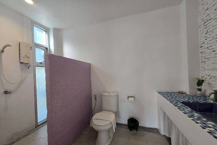 Room 57 of 75