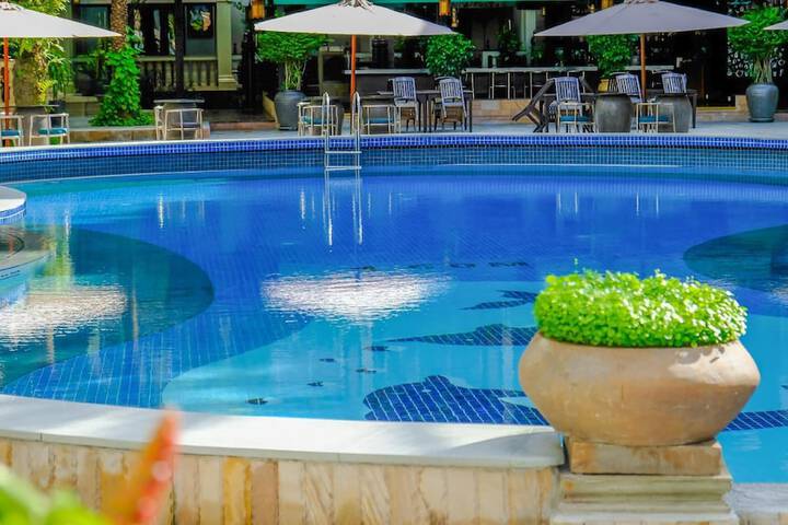 Pool 79 of 145