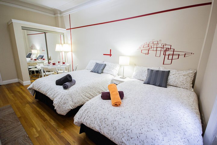 Room 25 of 121