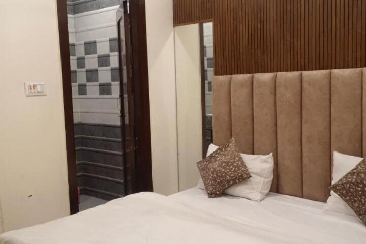 Hotel royal stars