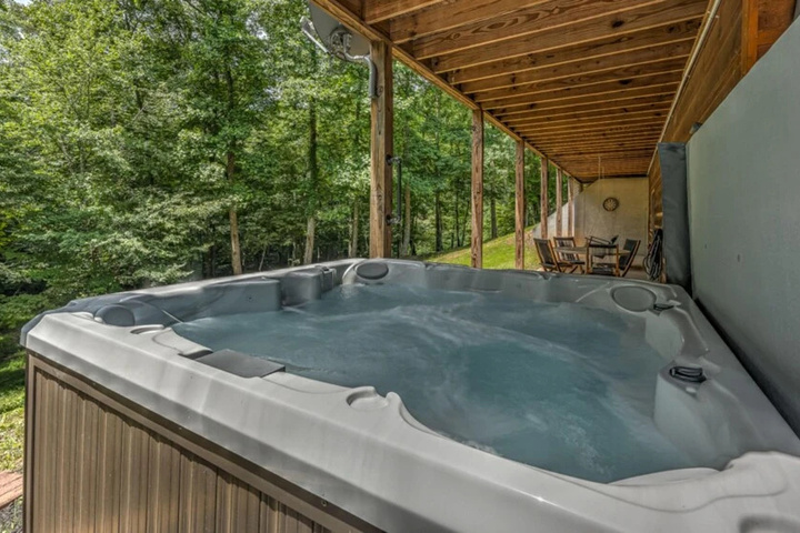 Pool 11 of 26