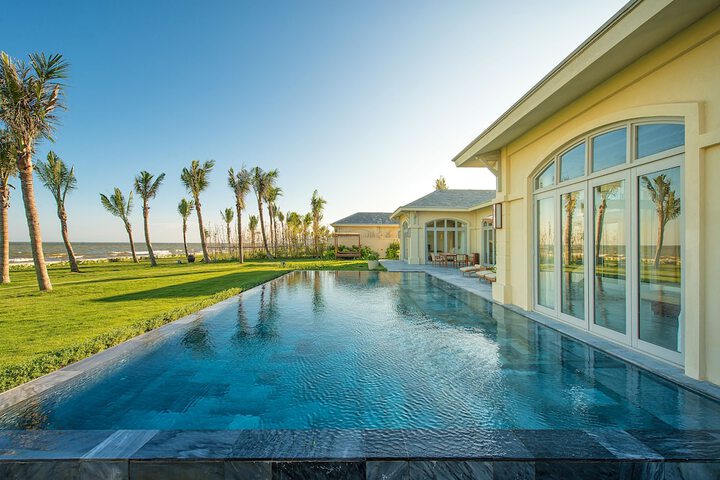 Pool 43 of 72
