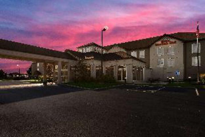 Hotel 16 of 33