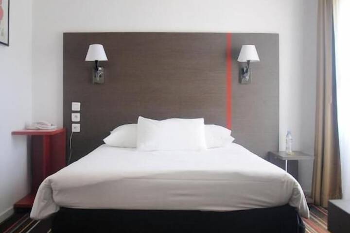 Room 16 of 71