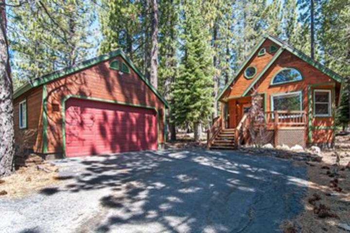 Image of Oslo s Hideaway by Tahoe Mountain Properties VR