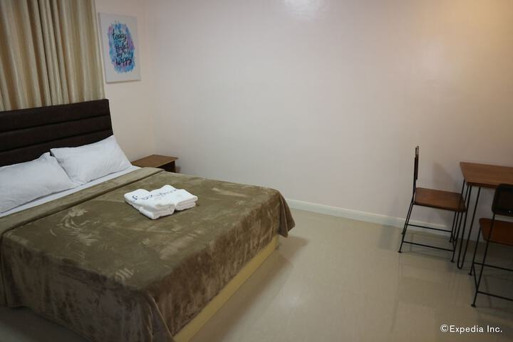Room 11 of 43