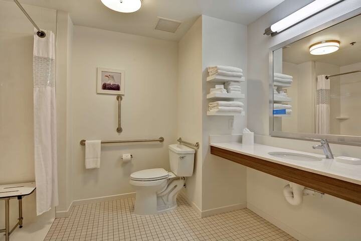 Bathroom shower