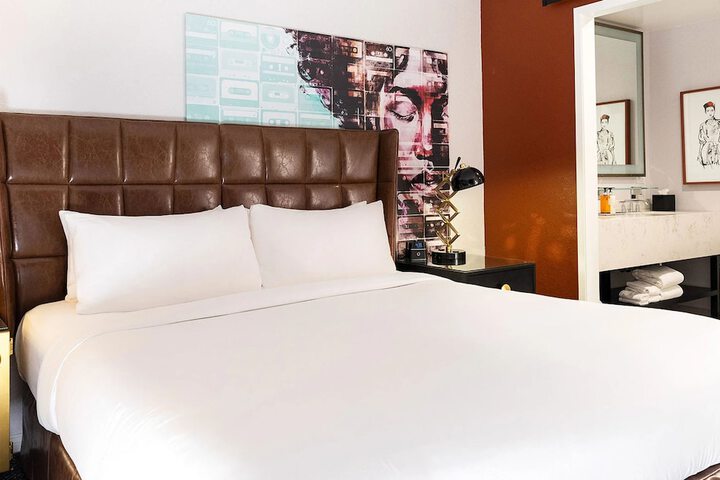Room 43 of 88