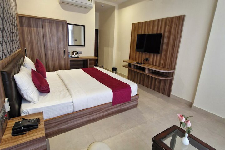 Room 14 of 21