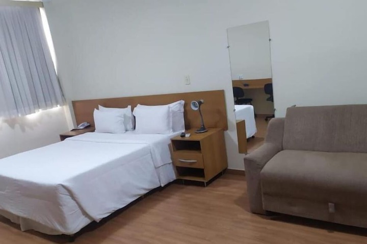 Room 17 of 52