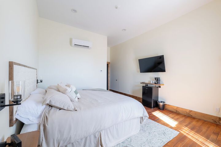 Room 21 of 39