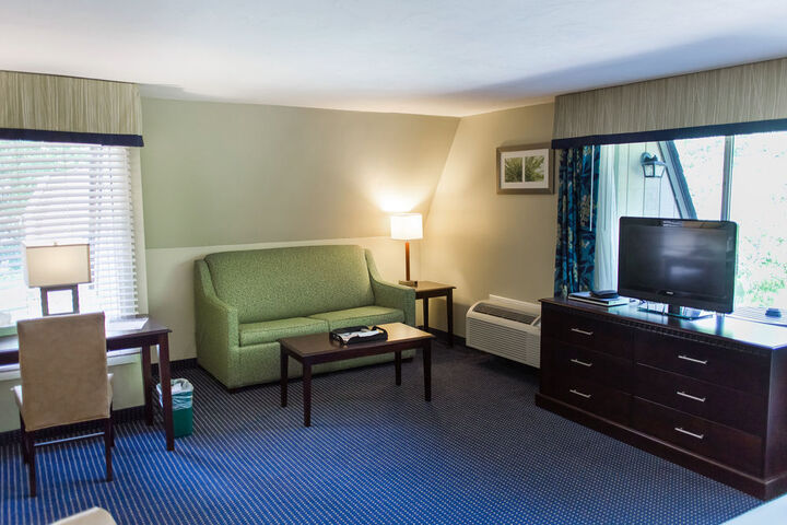 Room 19 of 64