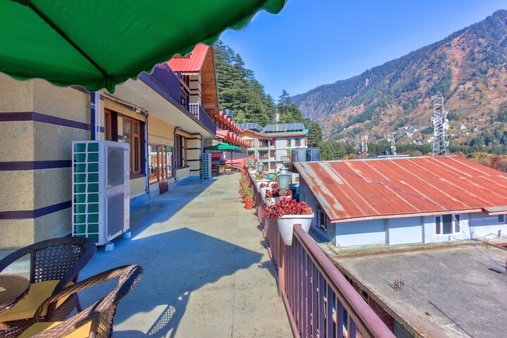 Terrace/Patio 104 of 158