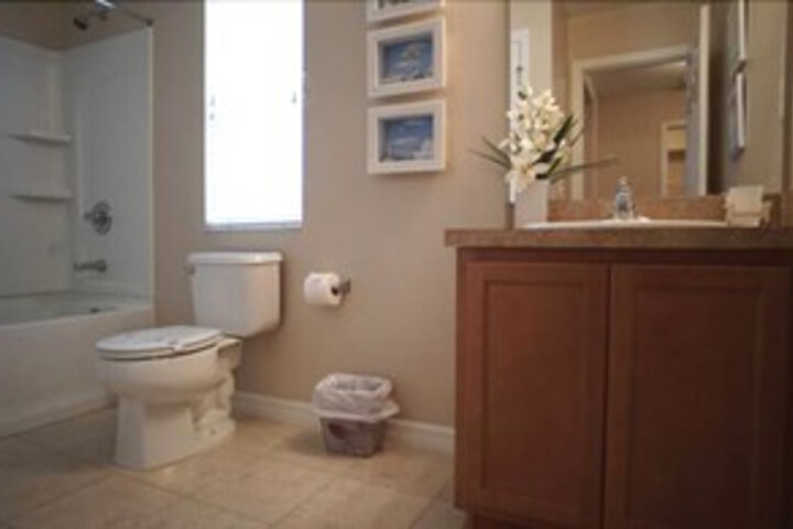 Room 5 of 62
