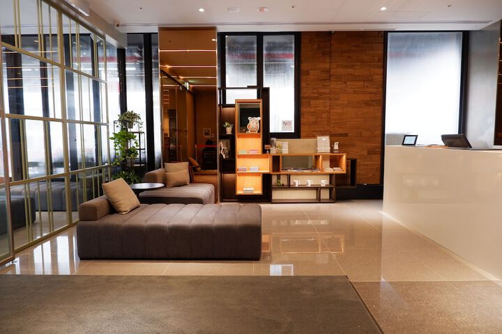 Hotel Lobby
