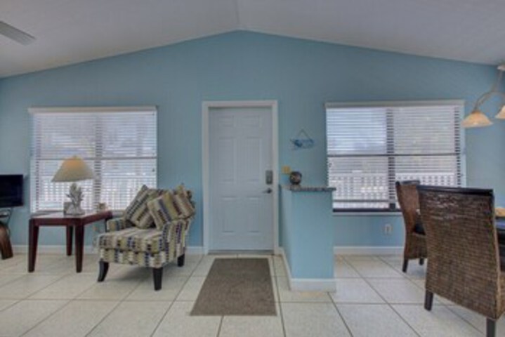 Room 12 of 67