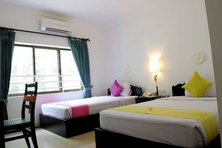 Room 6 of 6