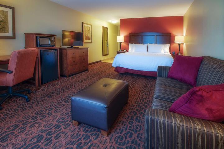 1 King Bed with Sofa Bed (2 of 12)