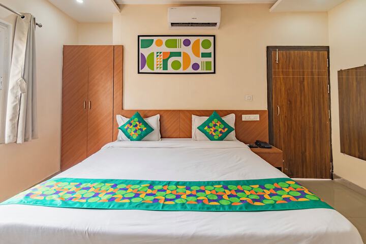 Room 10 of 43
