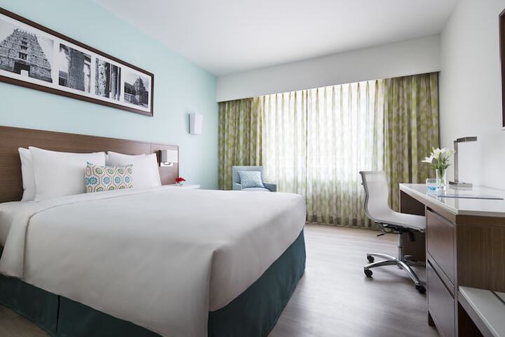 Room 12 of 41