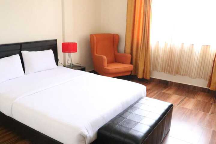 Room 12 of 26