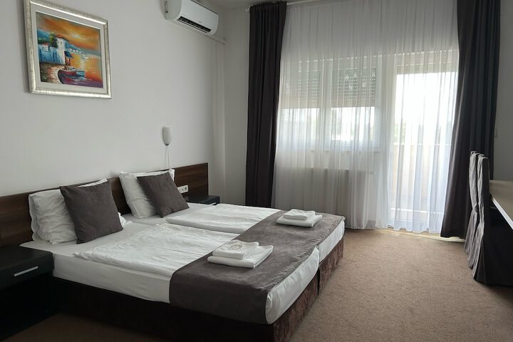Room 14 of 58