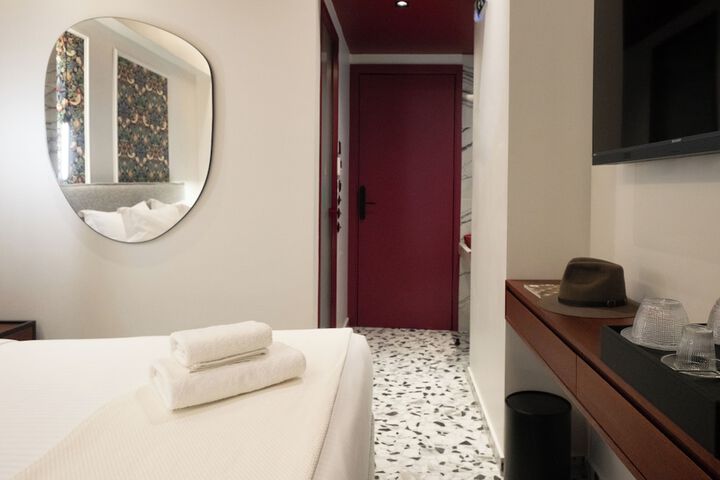 Room 66 of 125
