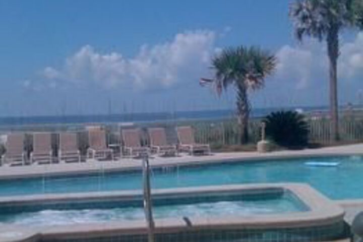 Pool 72 of 81