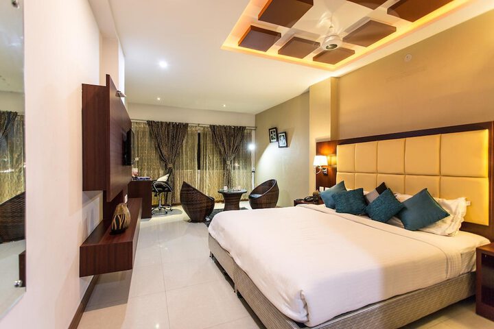 Room 18 of 49