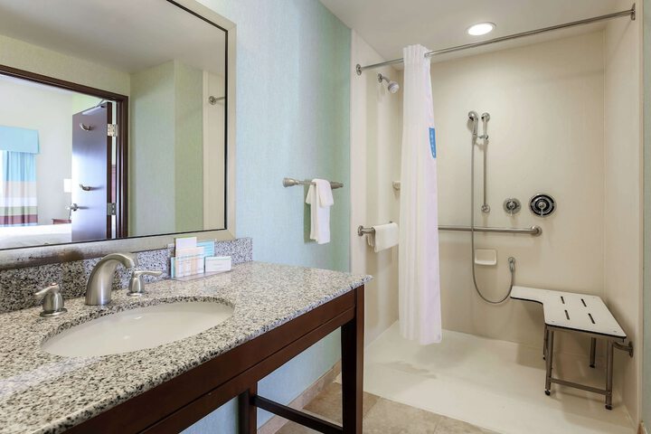 Bathroom shower