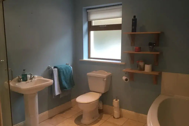 Room 8 of 15