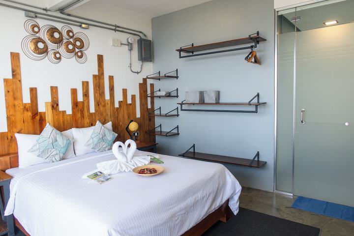 Room 78 of 240