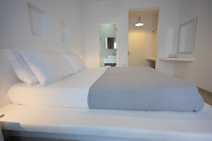 Room 8 of 47