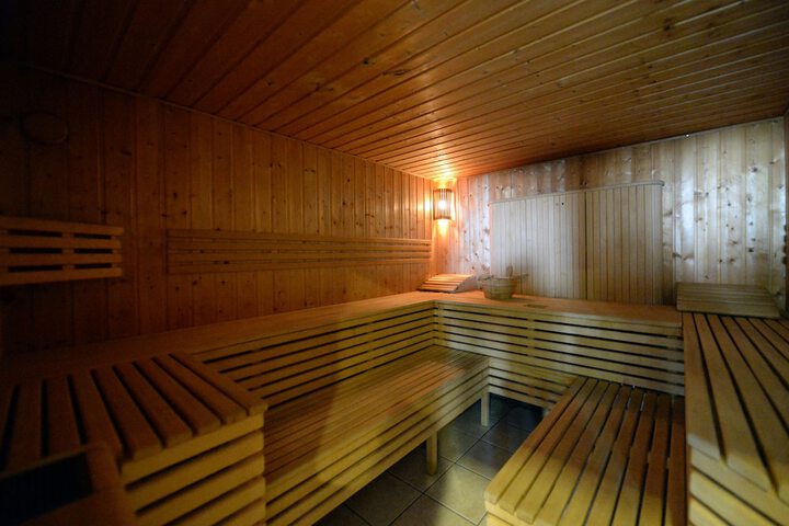 Room 45 of 68