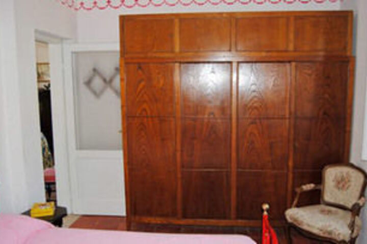 Room 28 of 45
